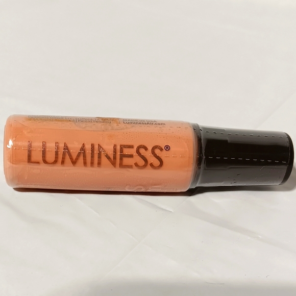 LUMINESS Brand New Sealed Air Silk 4-in-1  Air Brush Foundation Shade 4 - Picture 3 of 5